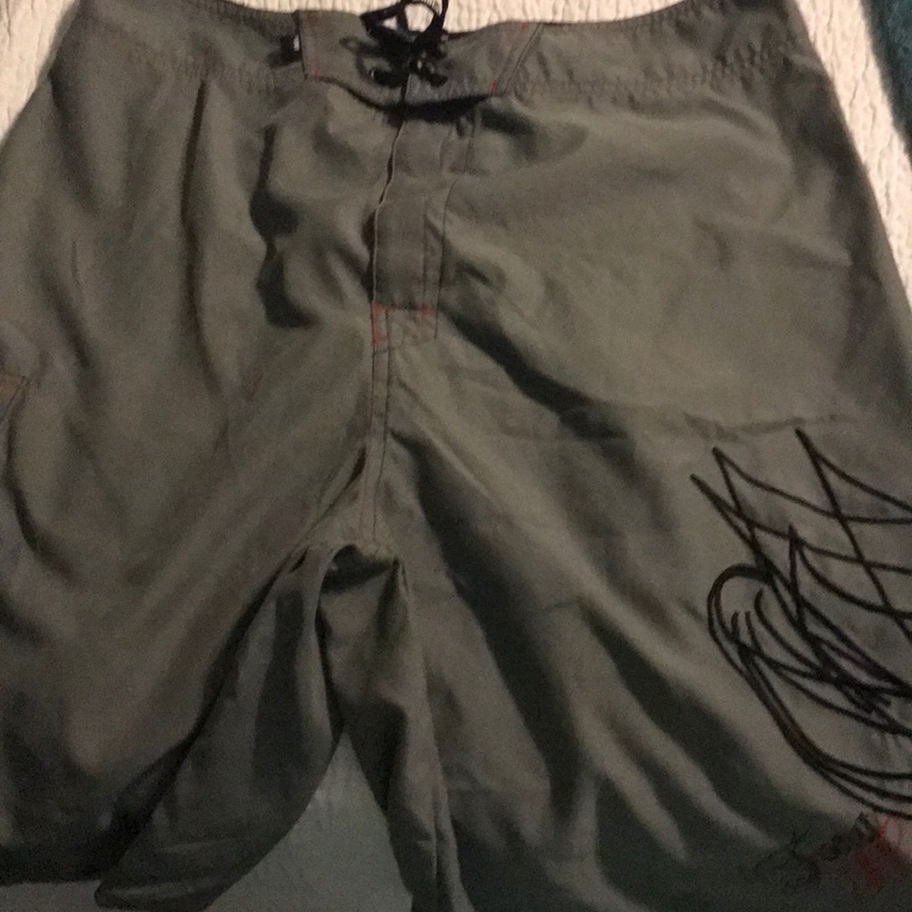 Tony hawk board shorts size 34 men’s